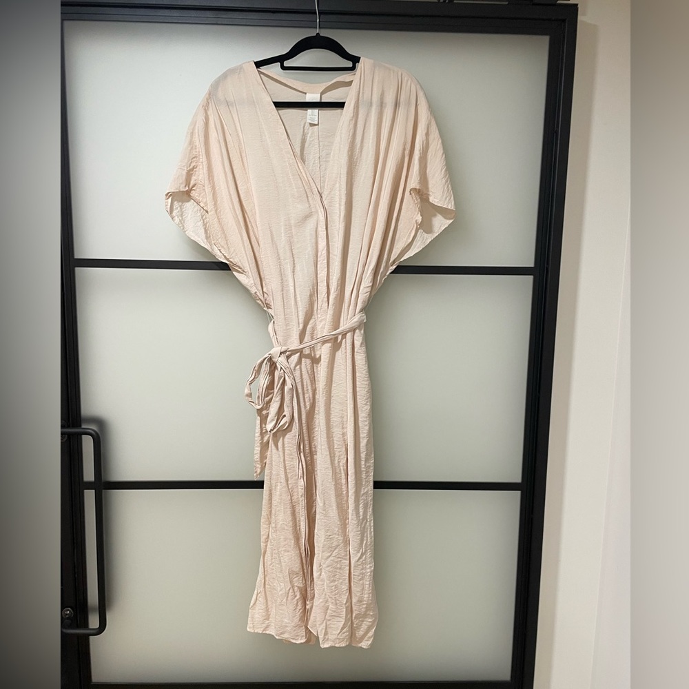 H&M Kaftan blush colored dress size L
